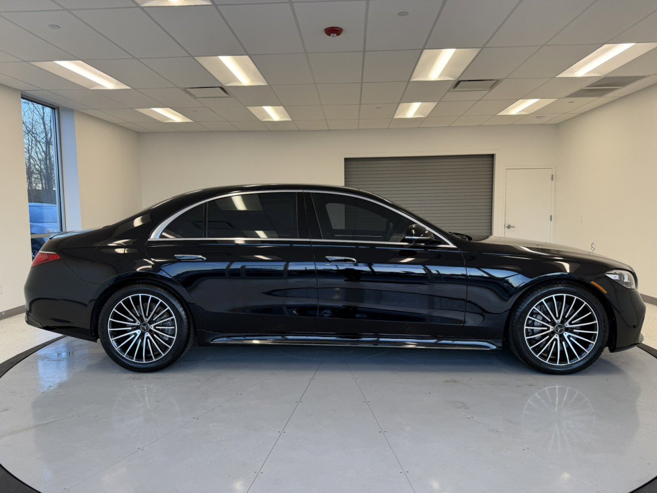 Used 2022 Mercedes-Benz S 580 4MATIC Sedan image 7