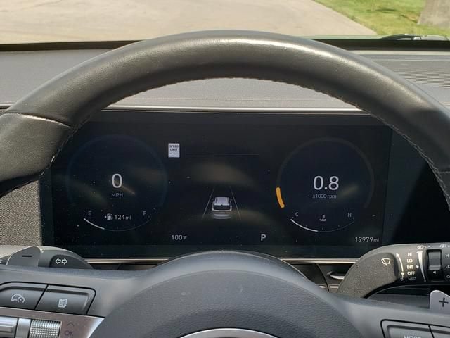 Used 2024 Hyundai Kona Limited AWD/4WD image 32
