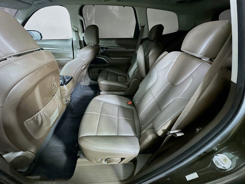 Used 2022 Kia Telluride SX w/ Nightfall Edition Package image 15