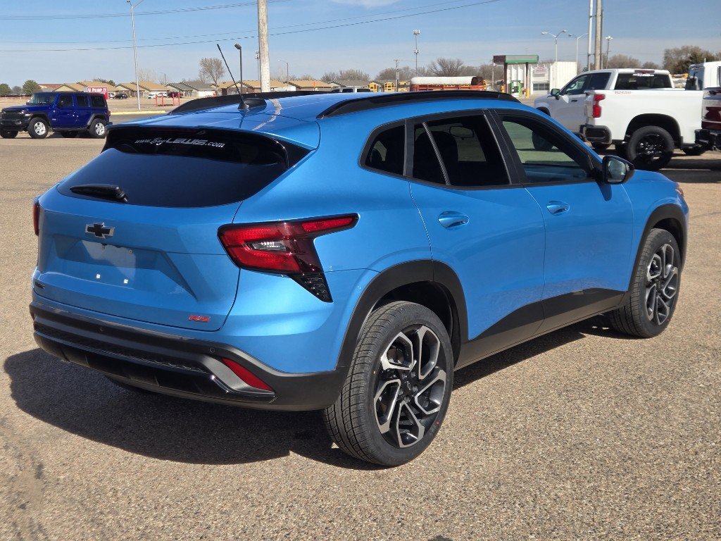 Certified 2025 Chevrolet Trax RS w/ Sunroof Package image 7