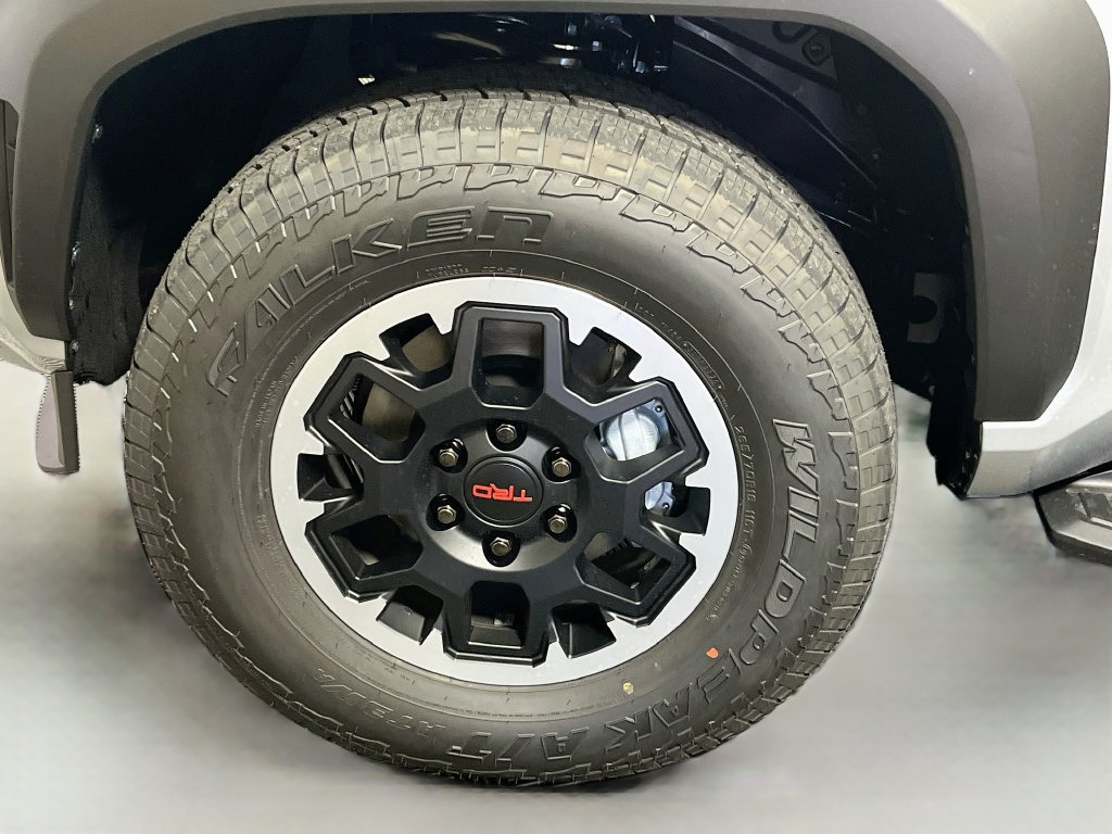New 2026 Toyota 4Runner TRD Off-Road Premium AWD/4WD image 10