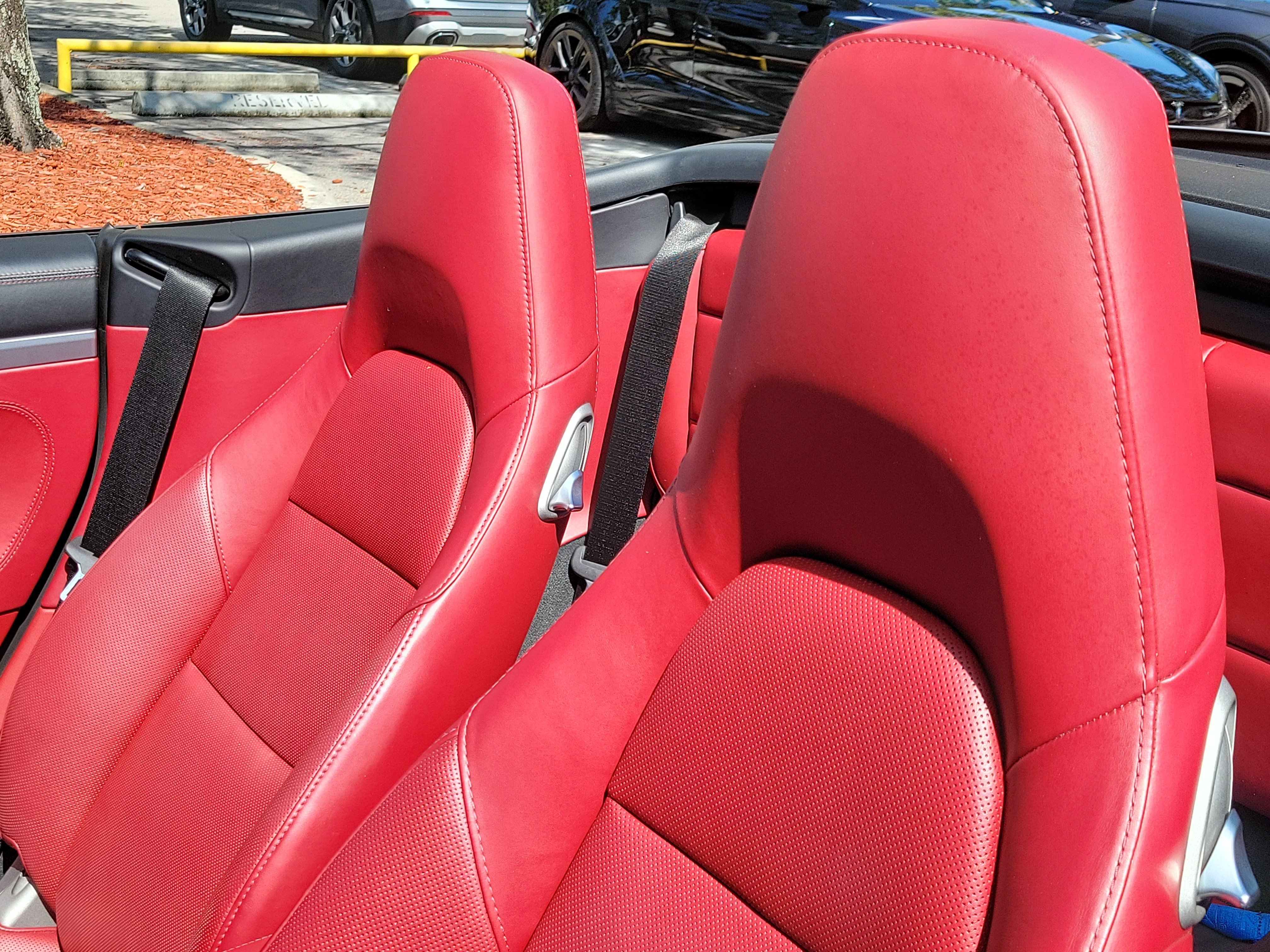 Used 2018 Porsche 911 Carrera 4 AWD/4WD image 9