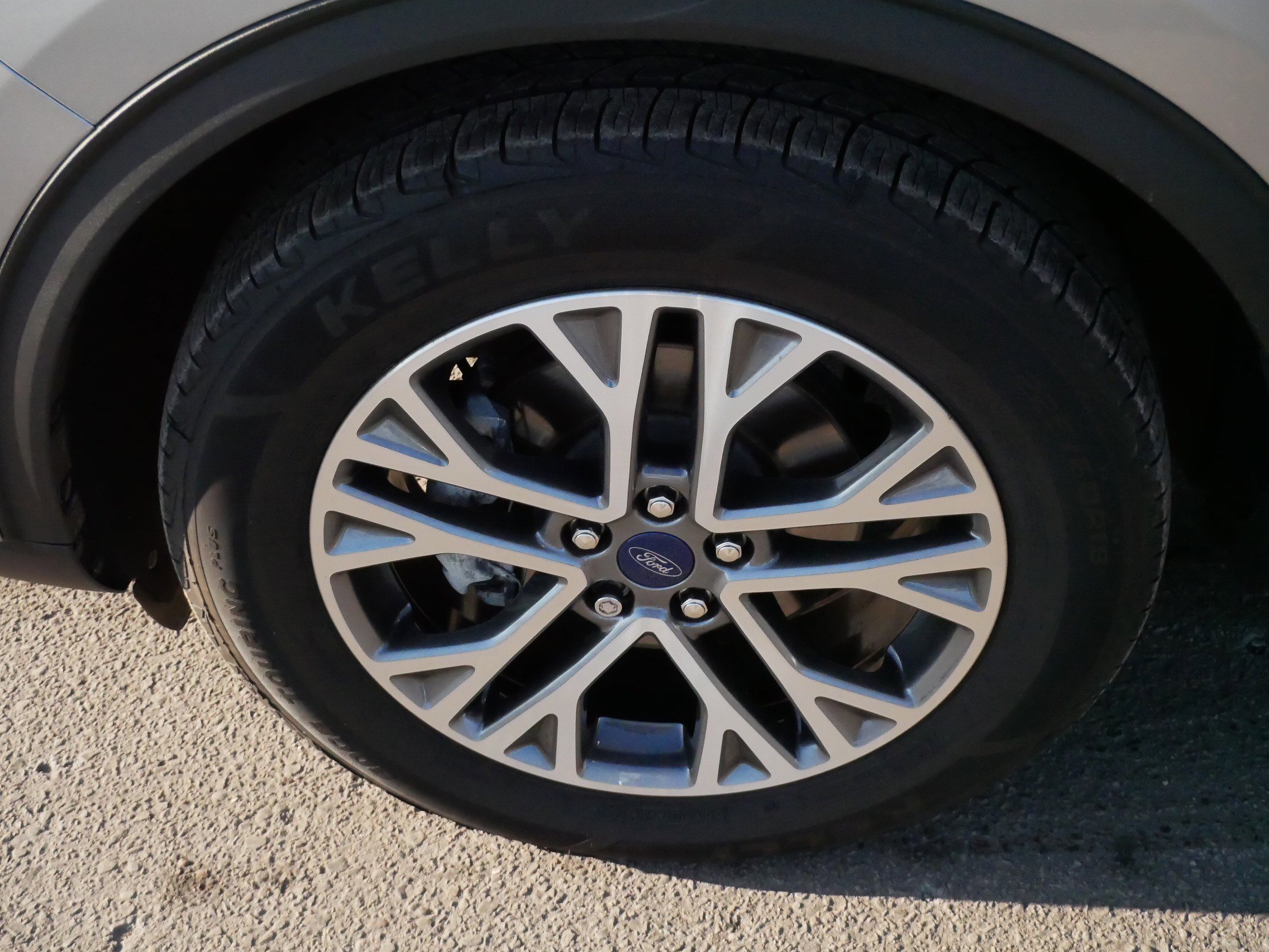 Used 2022 Ford Escape SEL image 15