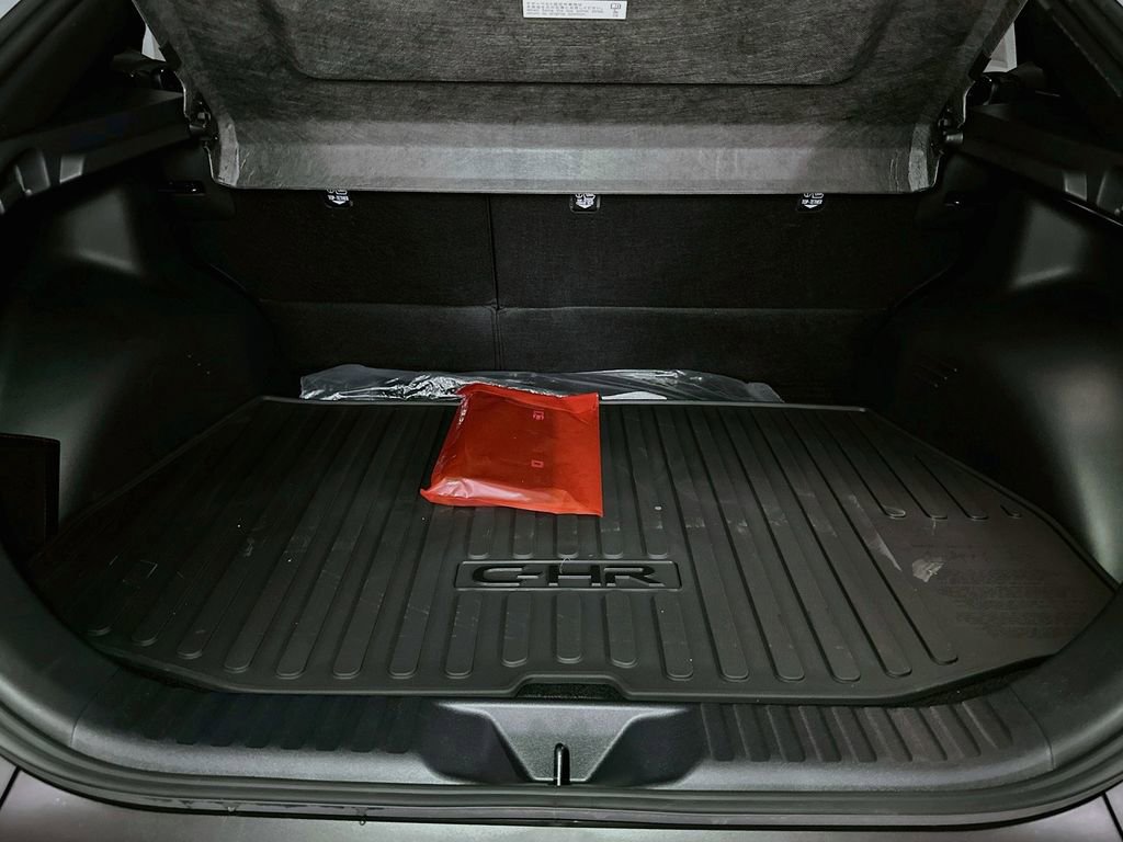 New 2026 Toyota C-HR AWD/4WD image 29