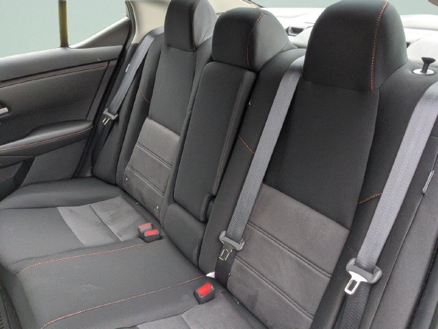 Certified 2025 Nissan Sentra SR FWD image 33