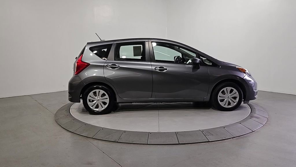 Used 2017 Nissan Versa Note SV FWD image 7
