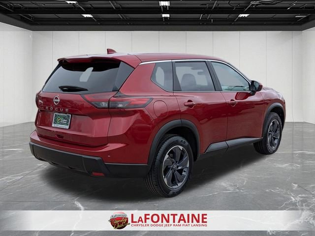 Used 2025 Nissan Rogue SV FWD image 5
