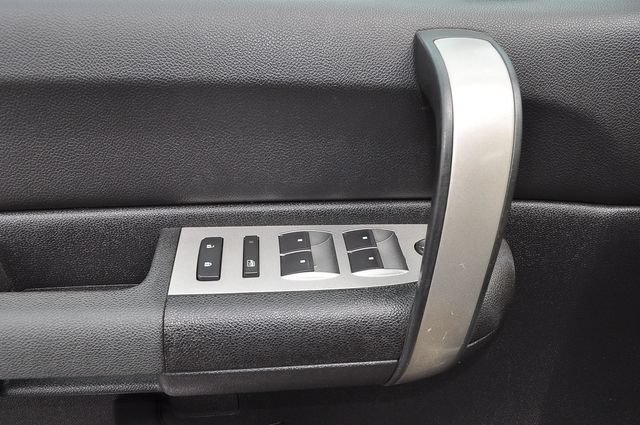 Used 2009 Chevrolet Silverado 2500 LT w/ Exterior Plus Package AWD/4WD image 12