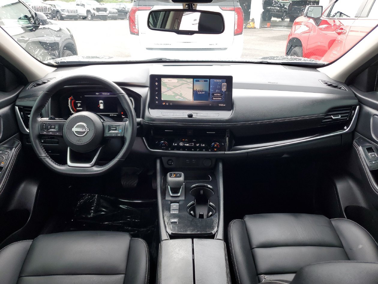 Used 2024 Nissan Rogue SL w/ SL Premium Package FWD image 10