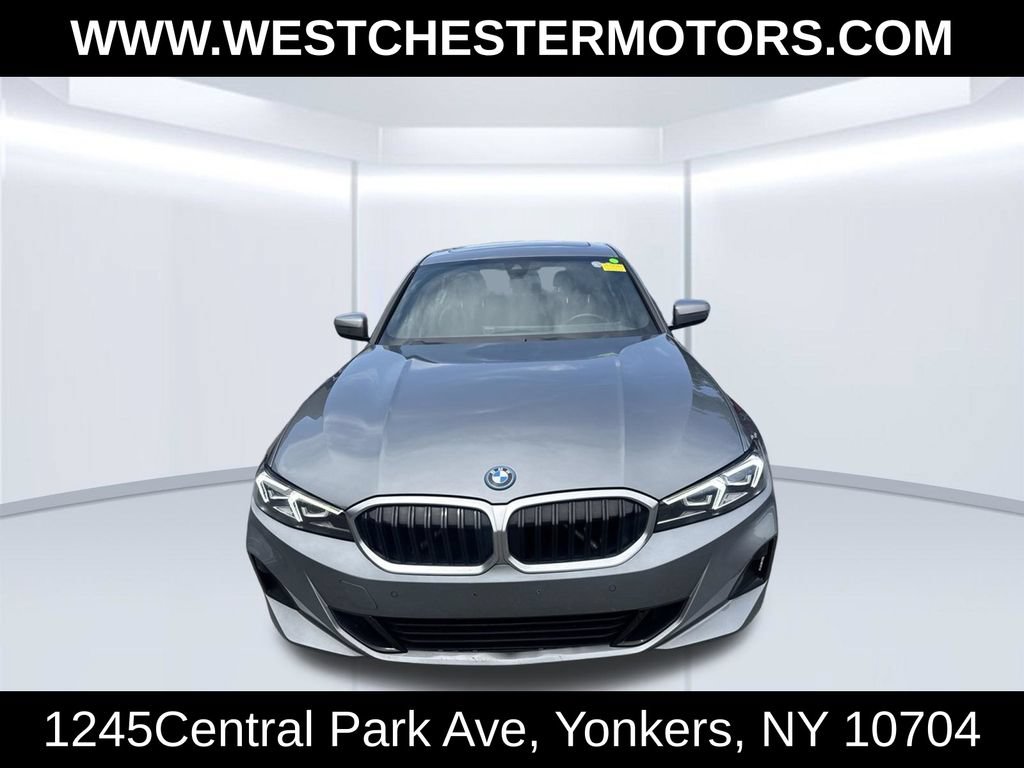 Used 2024 BMW 330e xDrive AWD/4WD image 2