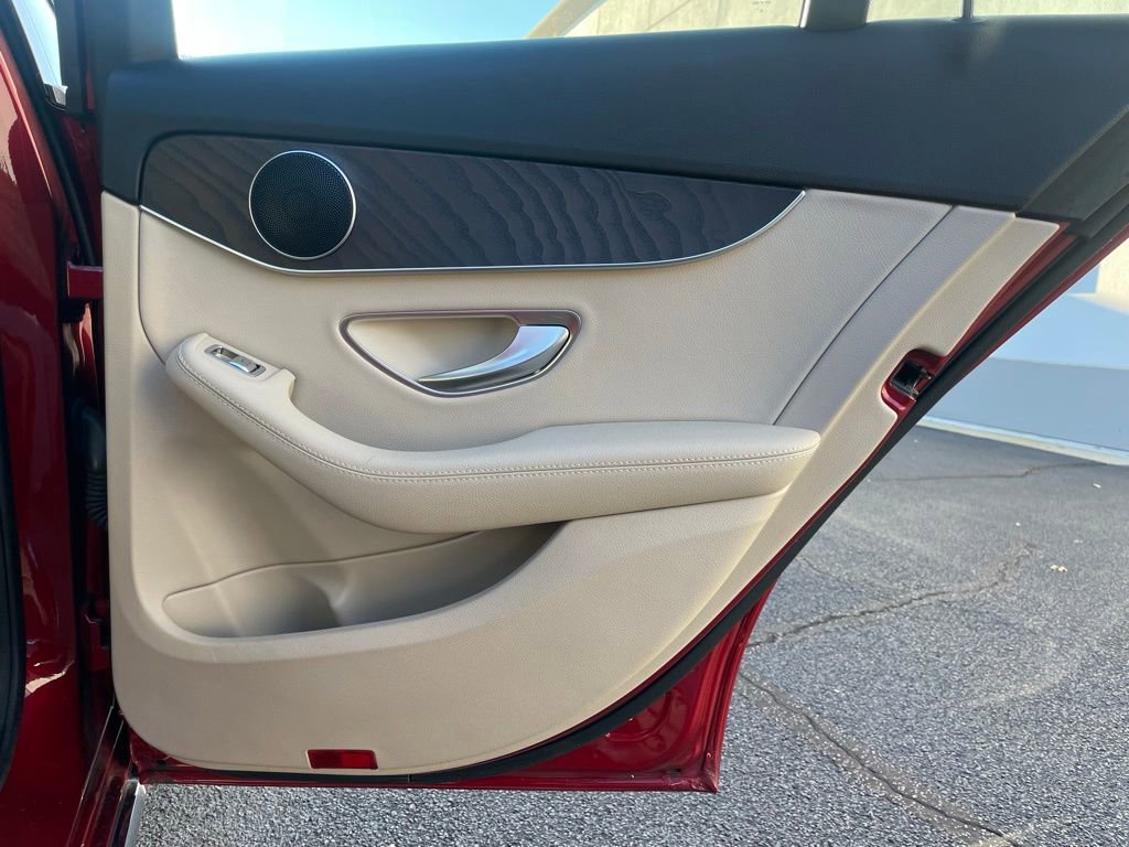 Used 2021 Mercedes-Benz C 300 Sedan image 32