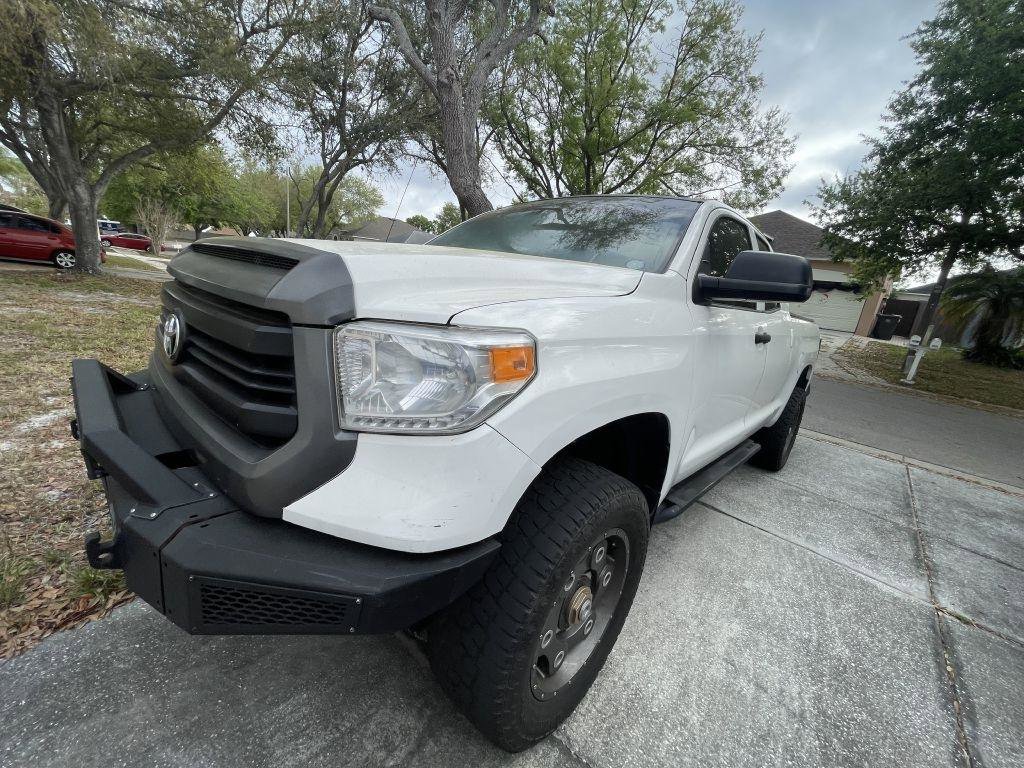 Used 2016 Toyota Tundra SR w/ Tow Package image 2