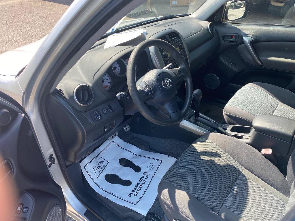 Used 2005 Toyota RAV4 2WD image 14