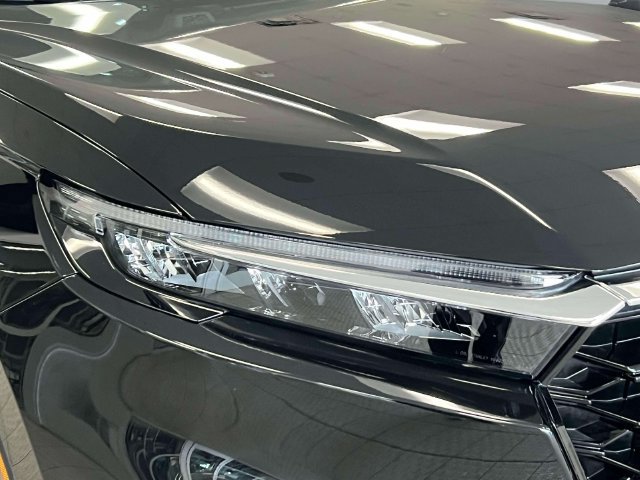 Used 2024 Honda CR-V EX-L image 12