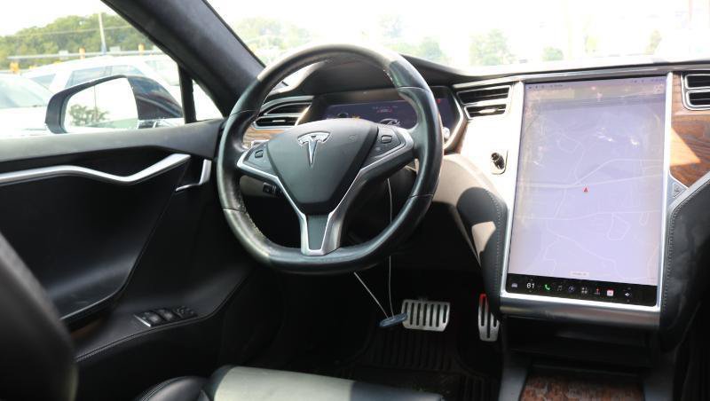 Used 2018 Tesla Model S P100D AWD/4WD image 25