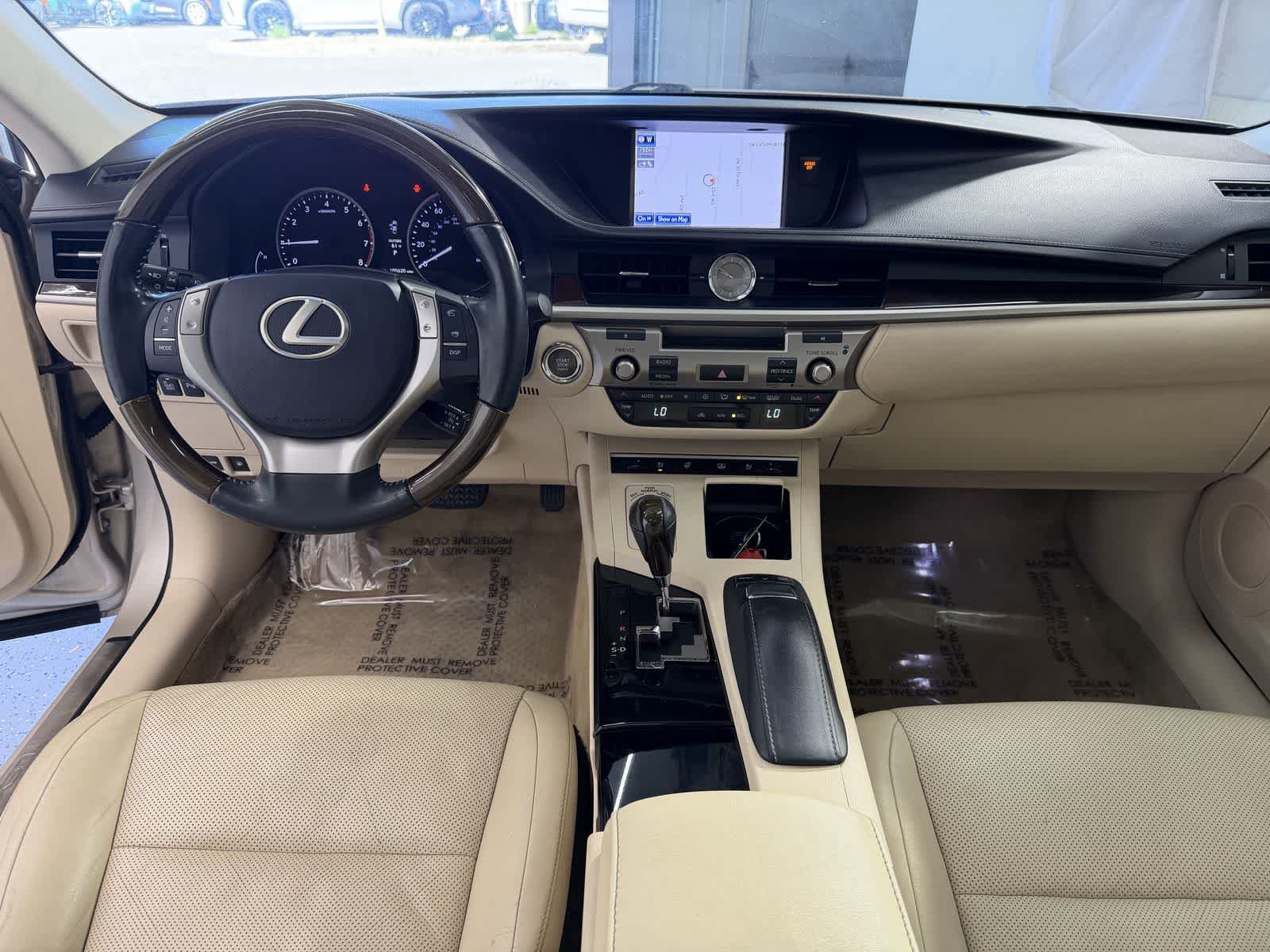 Used 2013 Lexus ES 350 w/ Luxury Pkg FWD image 11