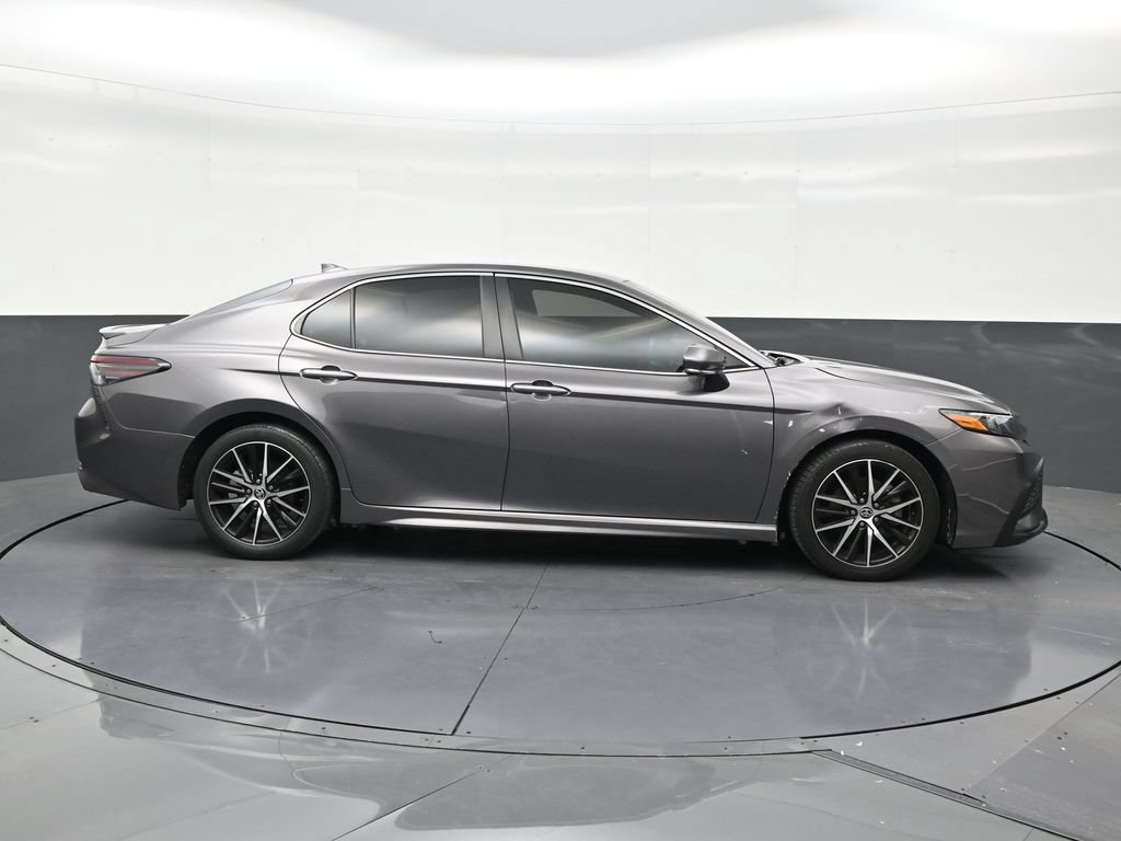 Used 2023 Toyota Camry SE w/ Convenience Package FWD image 6