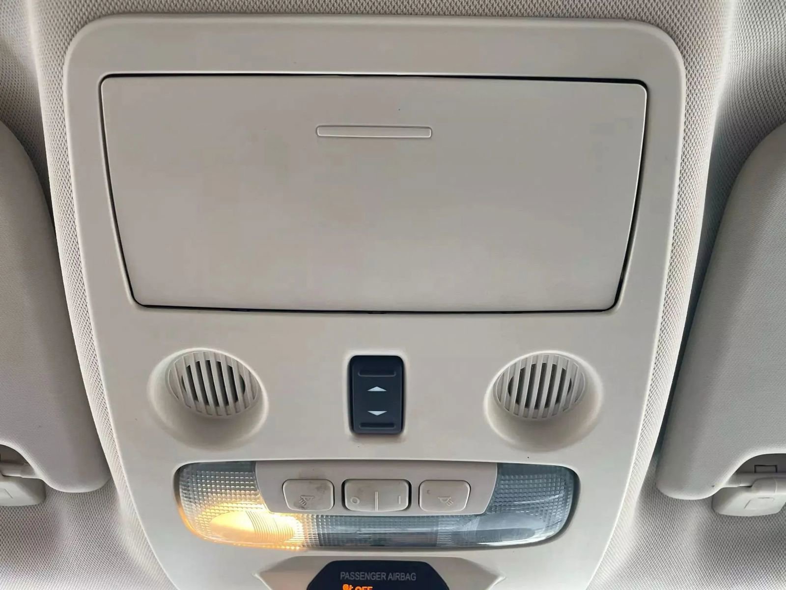 Used 2018 Ford EcoSport SE w/ SE Convenience Package image 49