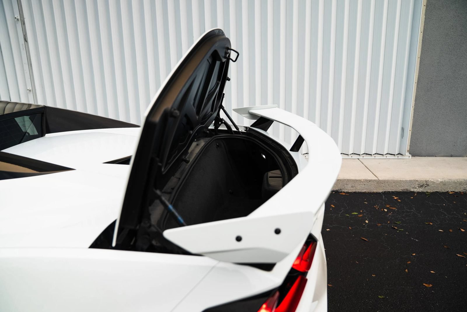 Used 2022 Chevrolet Corvette Stingray Premium Conv w/ Z51 Performance Package RWD image 21
