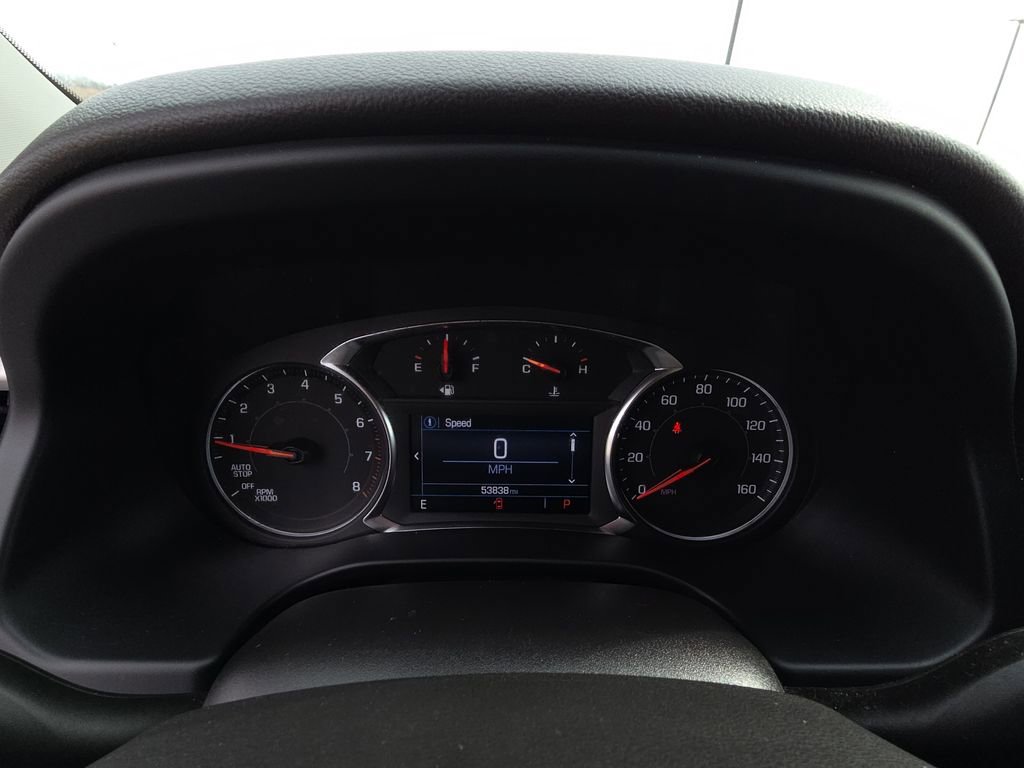 Used 2023 GMC Acadia SLE image 16