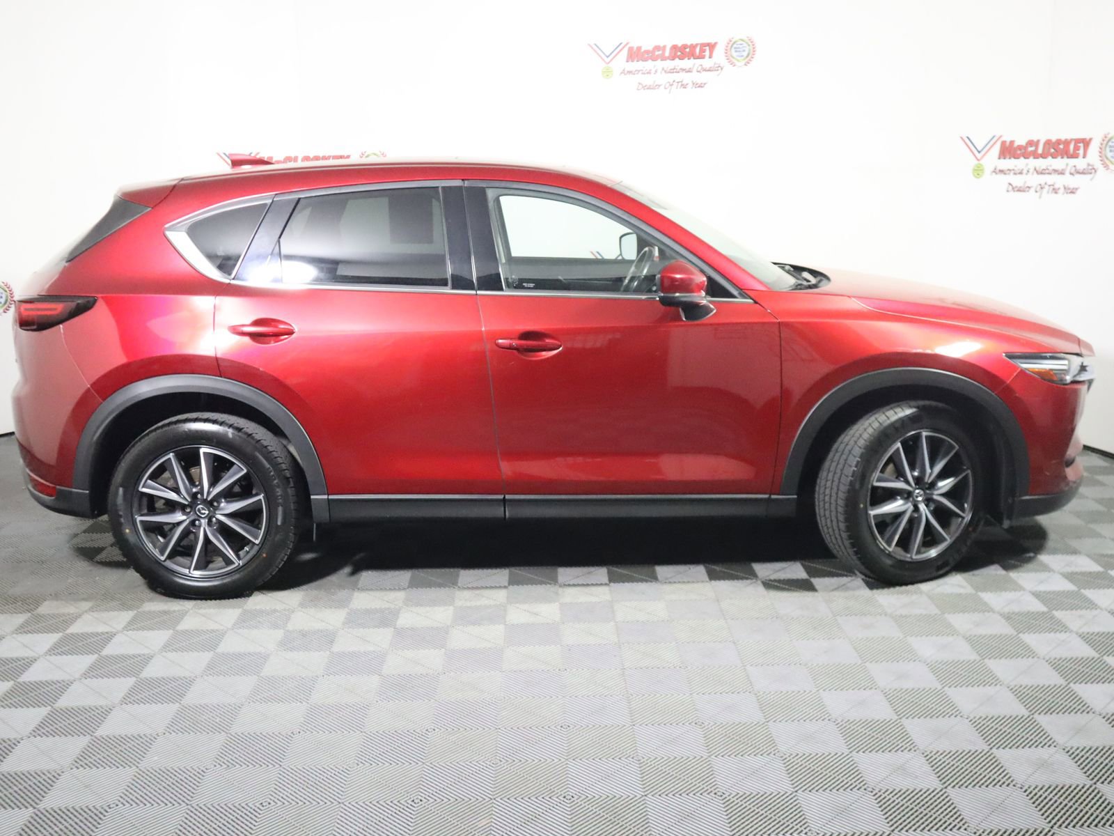 Used 2017 MAZDA CX-5 Grand Touring w/ Premium Package image 3