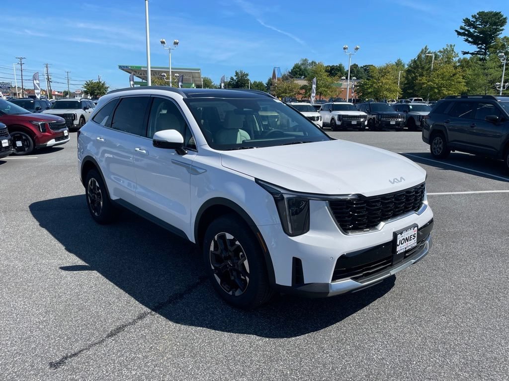 New 2026 Kia Sorento S AWD/4WD image 2