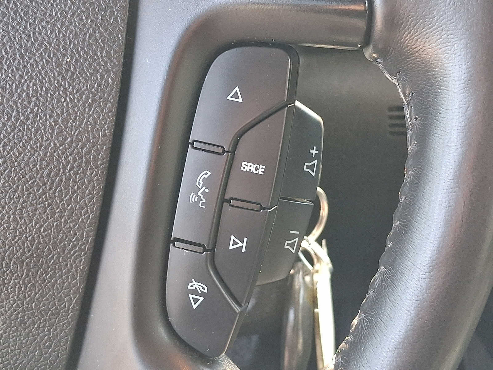 Used 2017 Buick Enclave Leather FWD image 22