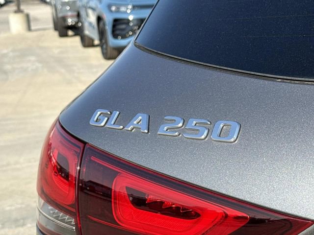 Used 2021 Mercedes-Benz GLA 250 4MATIC image 5