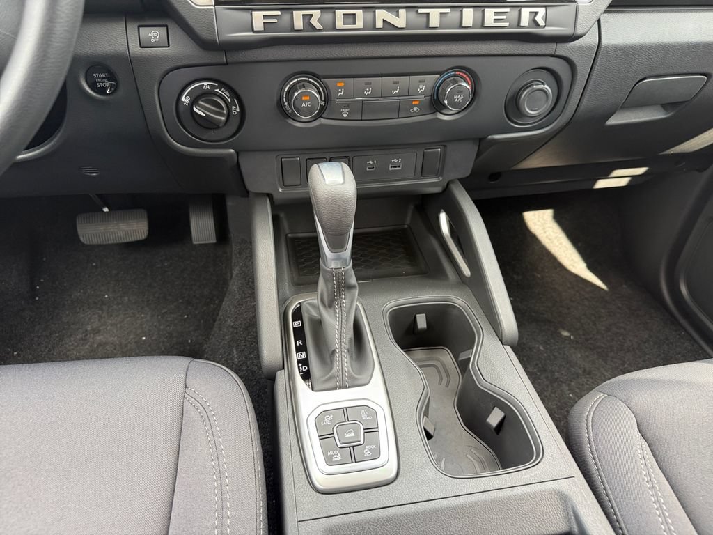 New 2026 Nissan Frontier SV w/ Tow Package AWD/4WD image 13