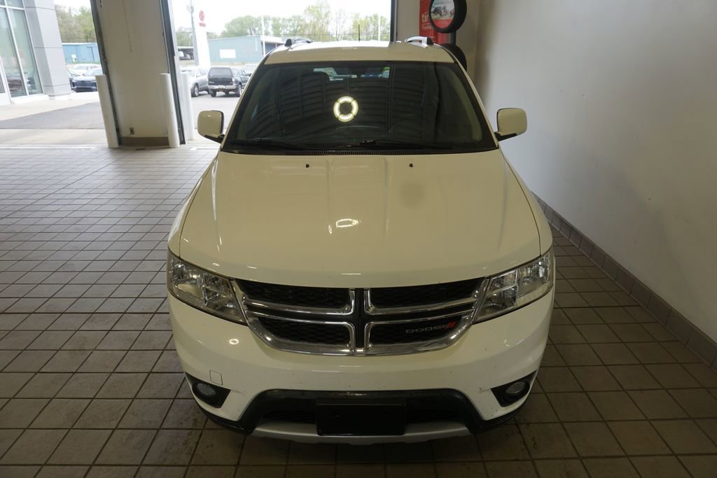 Used 2017 Dodge Journey SXT w/ Comfort/Convenience Group AWD/4WD image 9