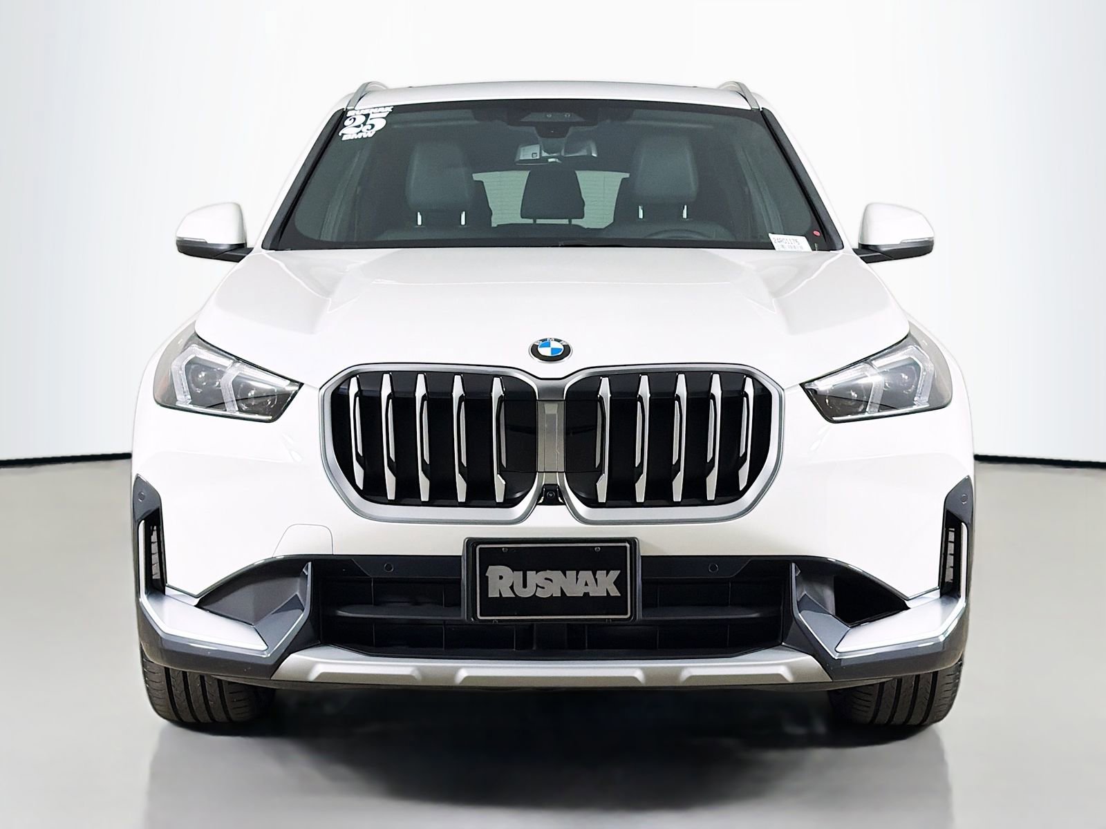 Used 2025 BMW X1 xDrive28i w/ Technology Package AWD/4WD image 2