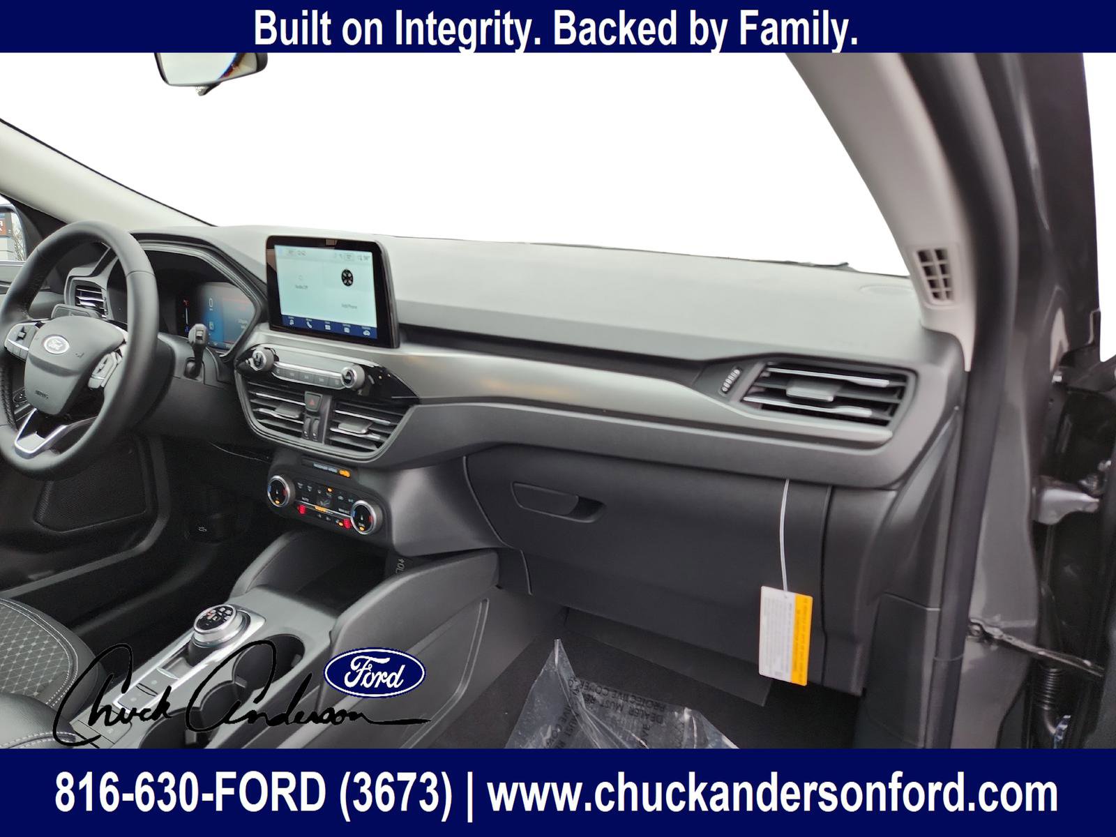 New 2026 Ford Escape Active w/ Cold Weather Package FWD image 24
