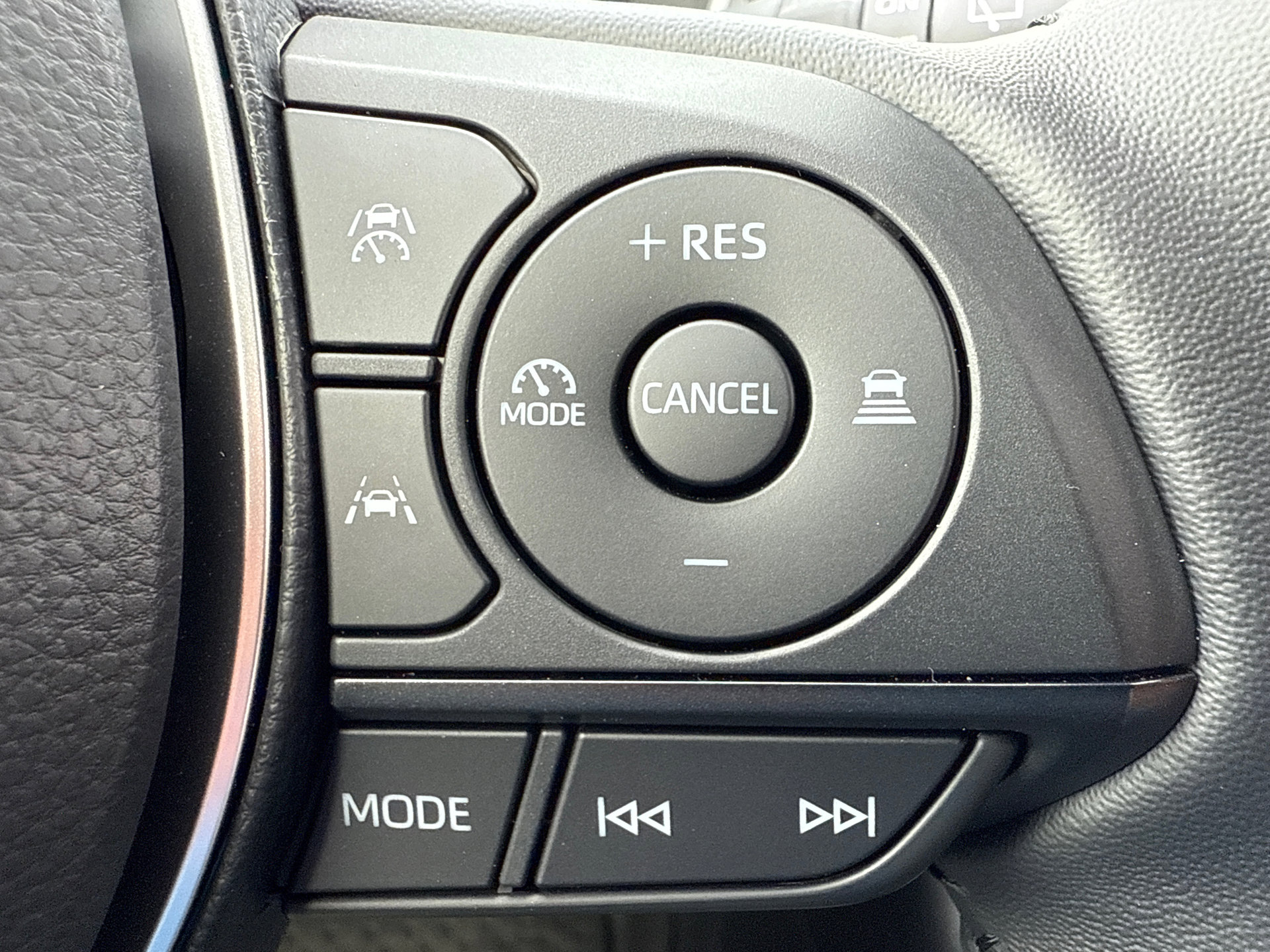 Certified 2026 Toyota Corolla SE image 27