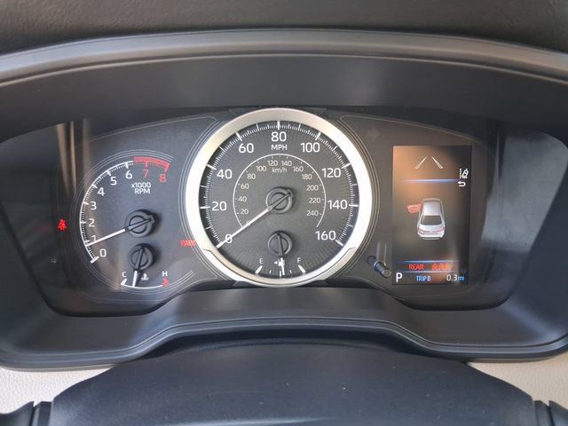 Used 2022 Toyota Corolla LE FWD image 16