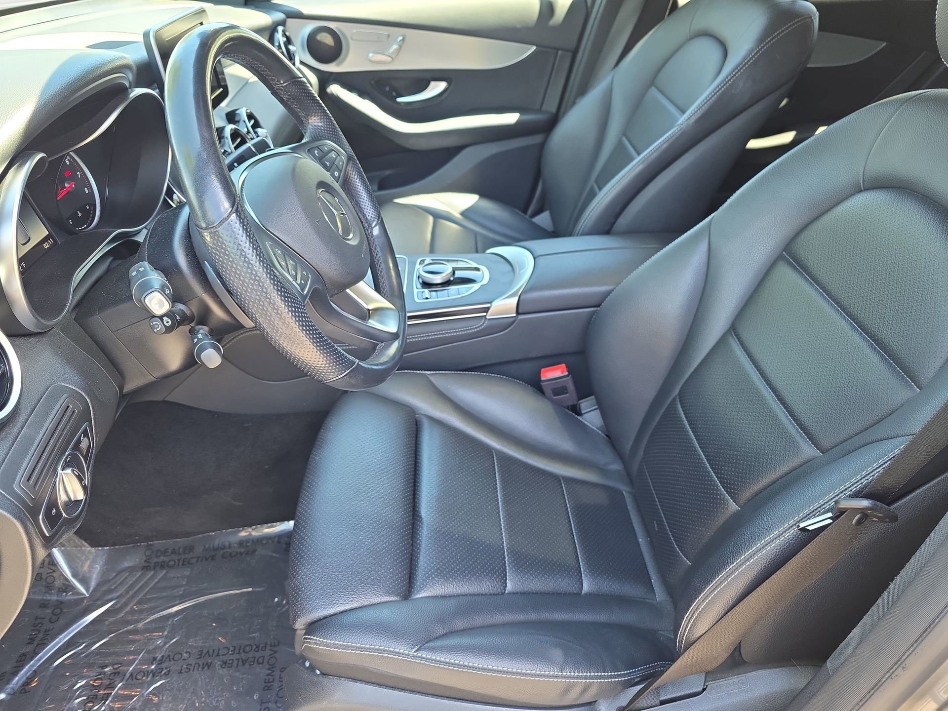 Used 2019 Mercedes-Benz GLC 300 4MATIC image 15