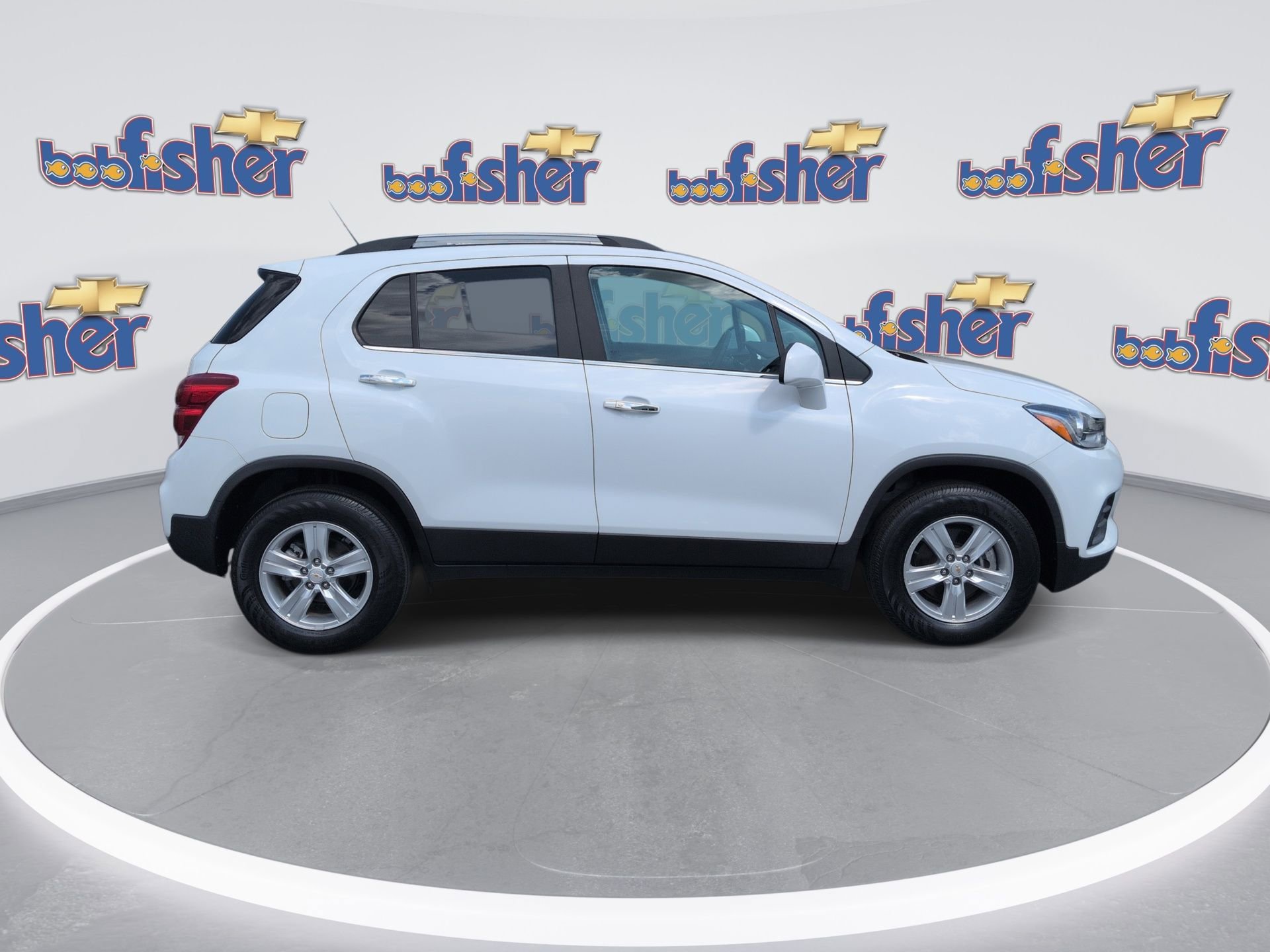 Certified 2019 Chevrolet Trax LT w/ LT Convenience Package AWD/4WD image 9