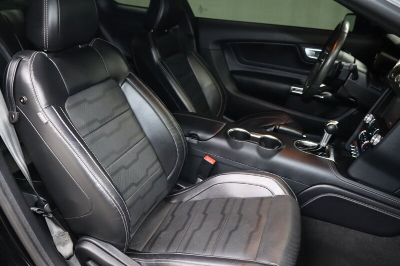 Used 2021 Ford Mustang GT Premium w/ GT Performance Package RWD image 19