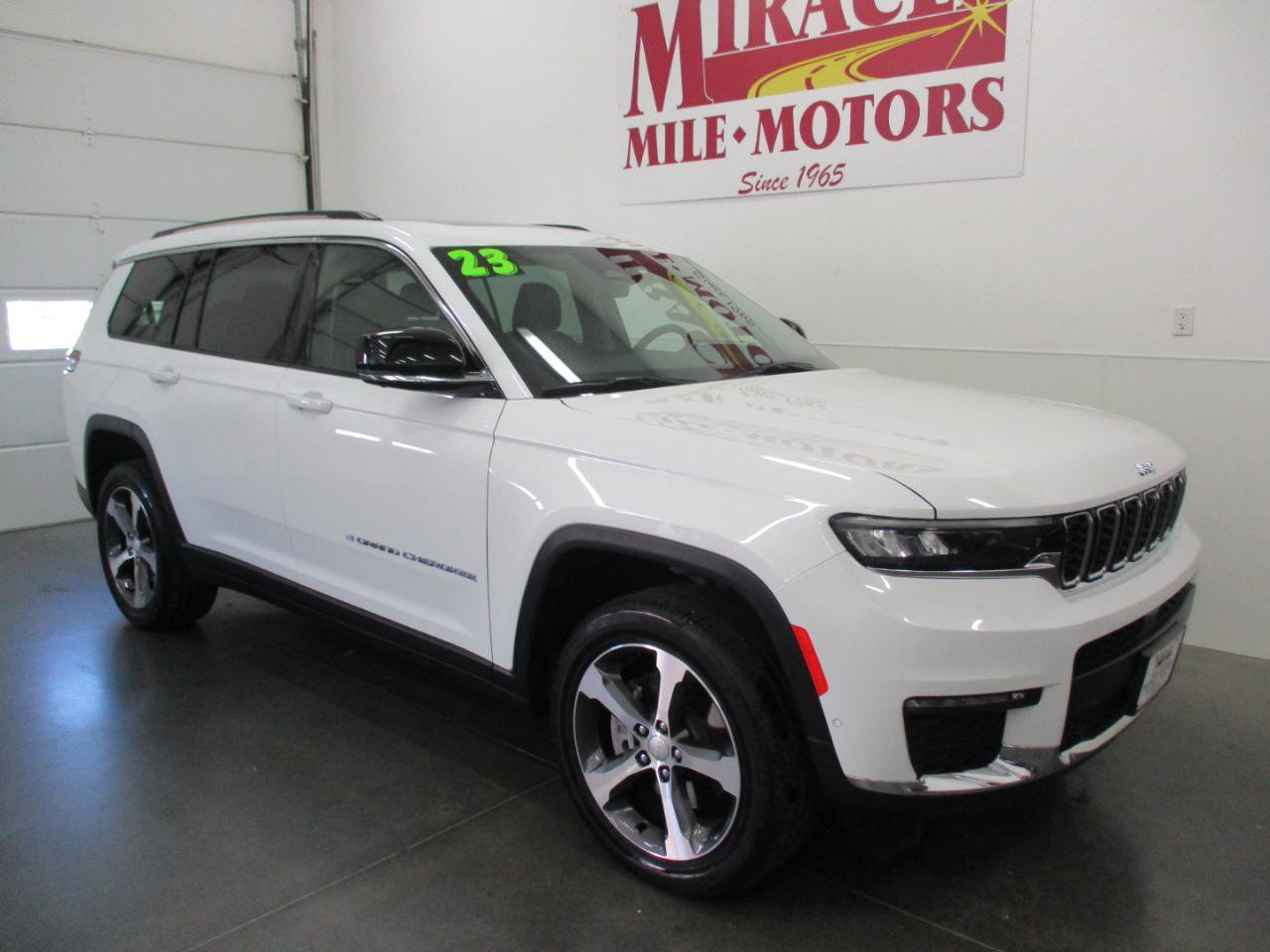 Used 2023 Jeep Grand Cherokee L Limited w/ Luxury Tech Group II
