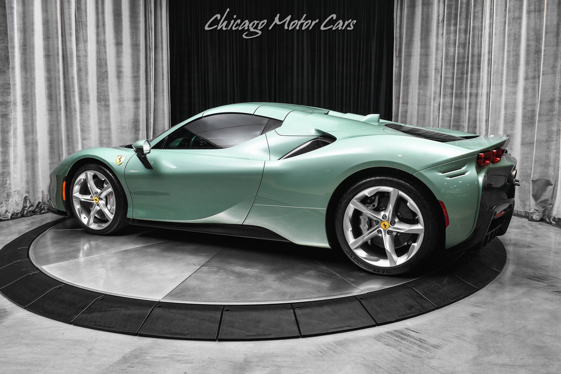 Used 2025 Ferrari SF90 Spider image 37