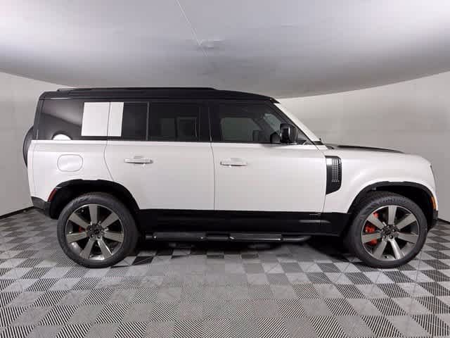 New 2026 Land Rover Defender 110 X AWD/4WD image 9