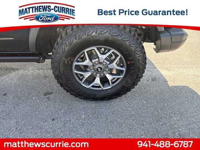 New 2025 Ford Bronco Badlands image 15