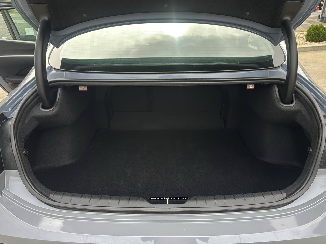 Used 2025 Hyundai Sonata SE FWD image 22