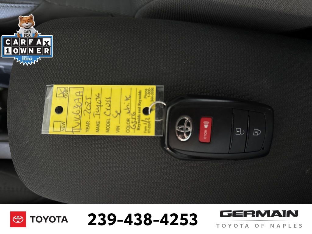 Used 2025 Toyota Corolla Cross AWD Hybrid image 22