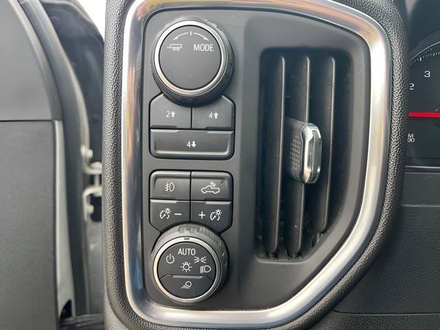 Used 2020 Chevrolet Silverado 2500 LT w/ Texas Edition AWD/4WD image 21