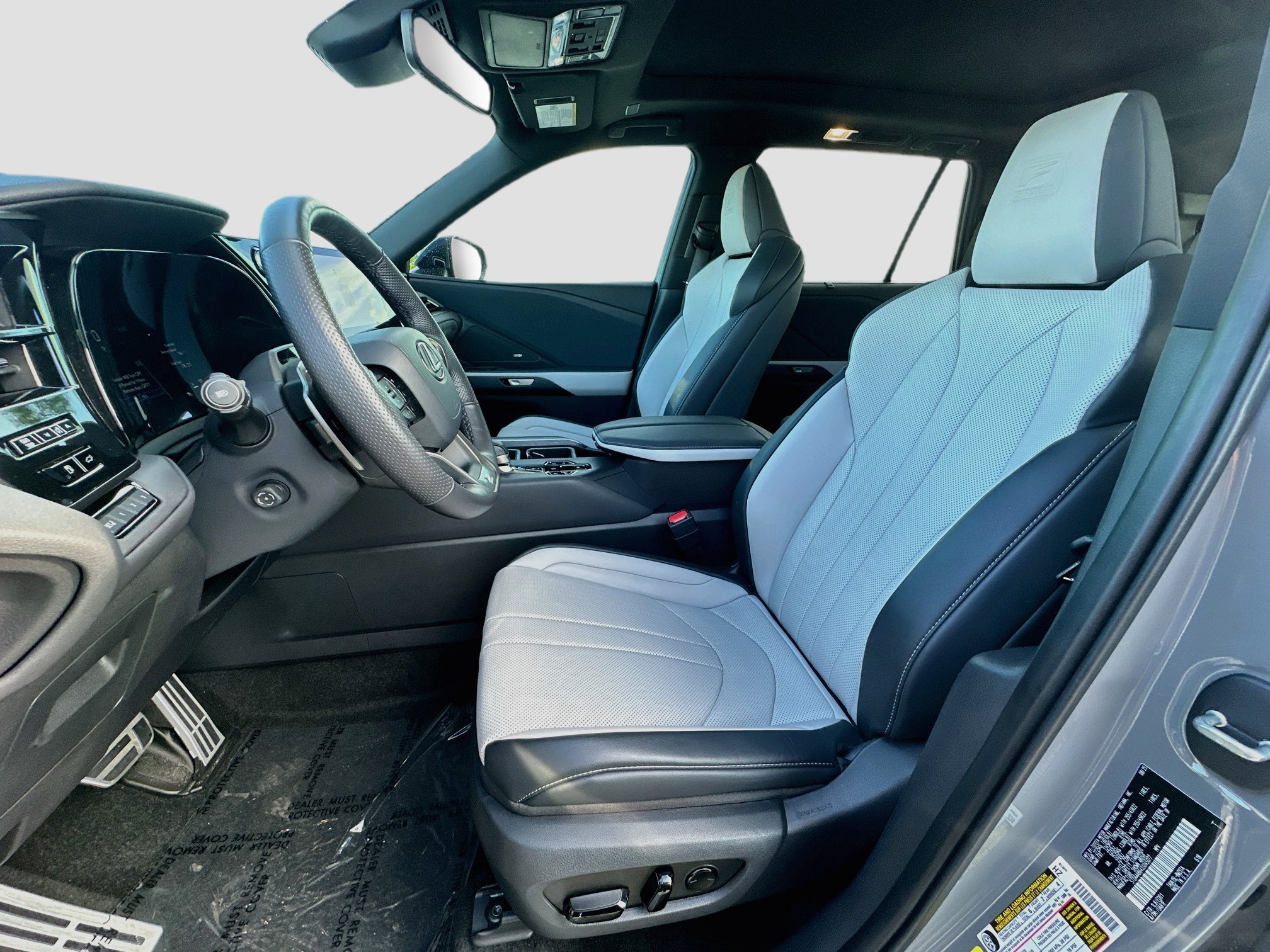 Used 2025 Lexus TX 350 AWD w/ Technology Package image 22