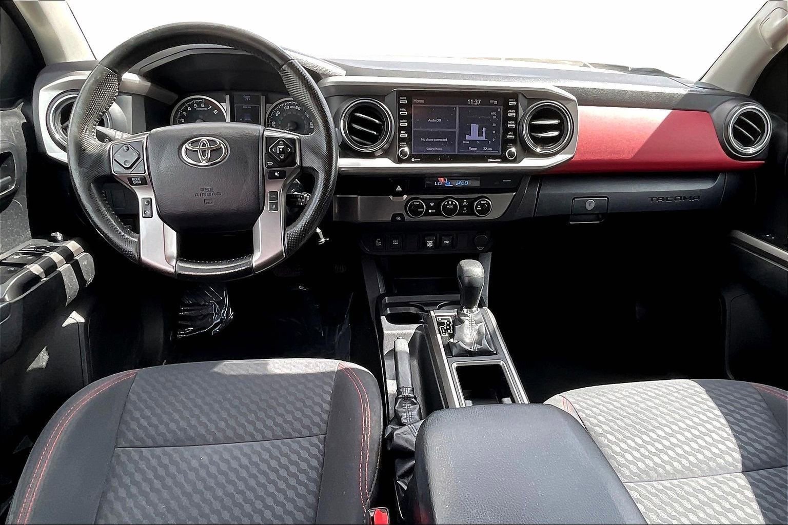 Used 2022 Toyota Tacoma SR5 w/ Technology Package RWD image 15