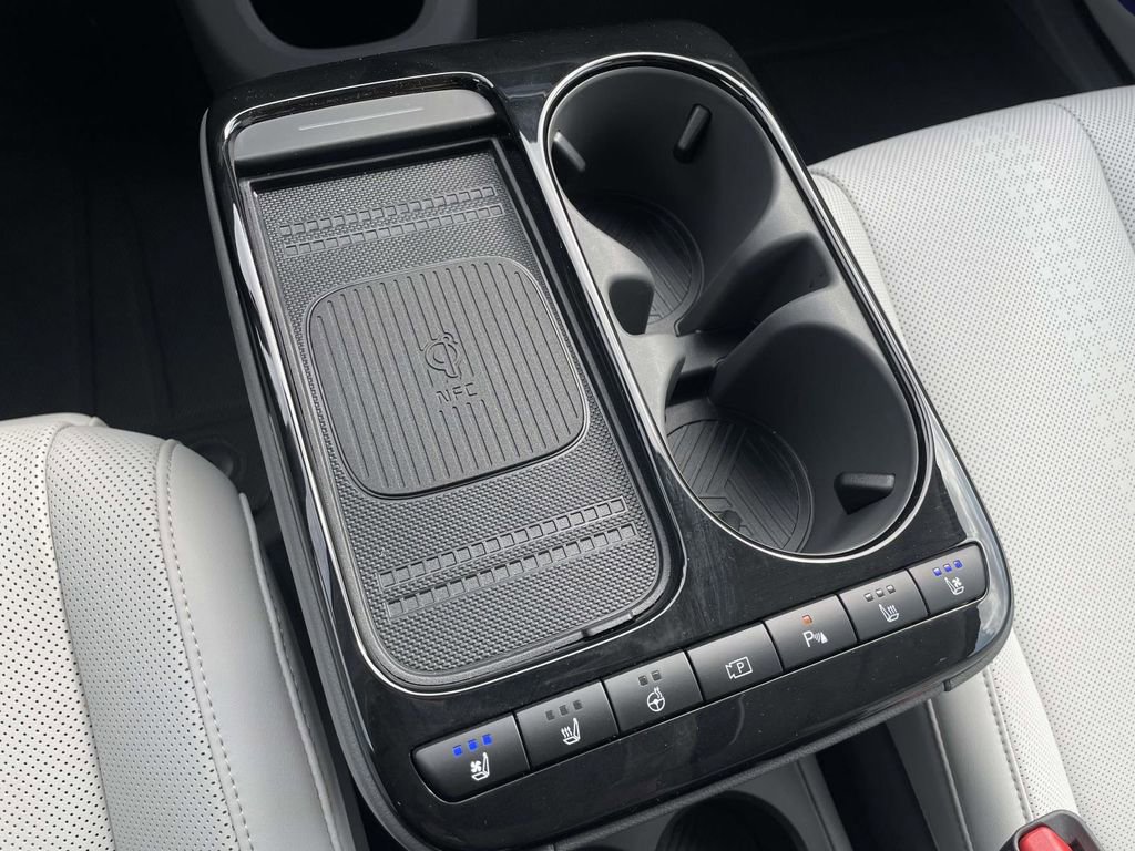 Certified 2026 Hyundai Ioniq 5 Limited image 25