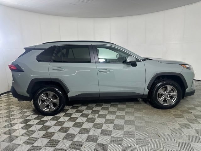 Used 2023 Toyota RAV4 XLE AWD/4WD image 8