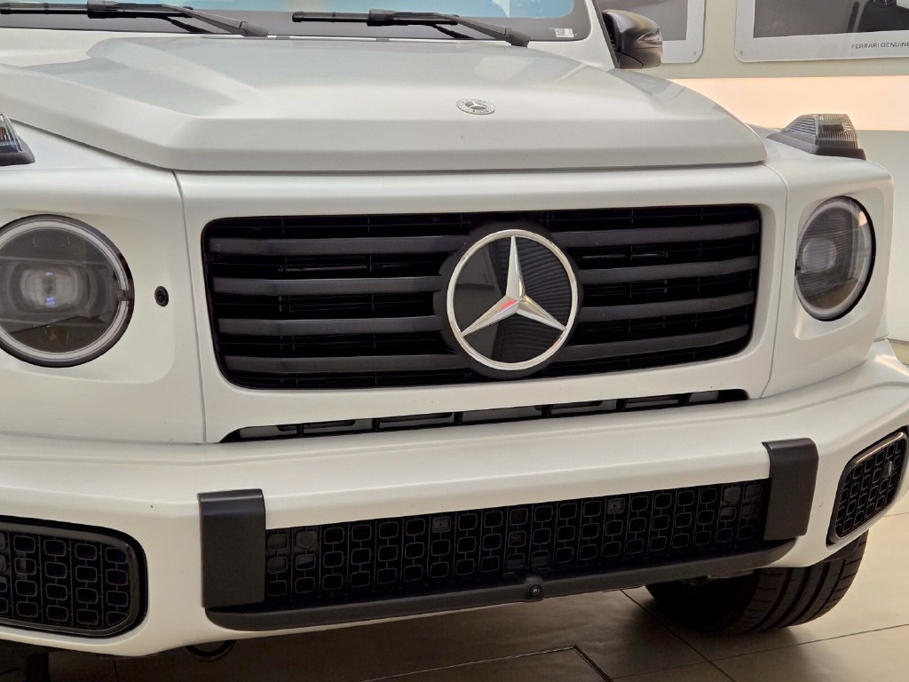 Used 2025 Mercedes-Benz G 580 w/ EQ Technology image 4