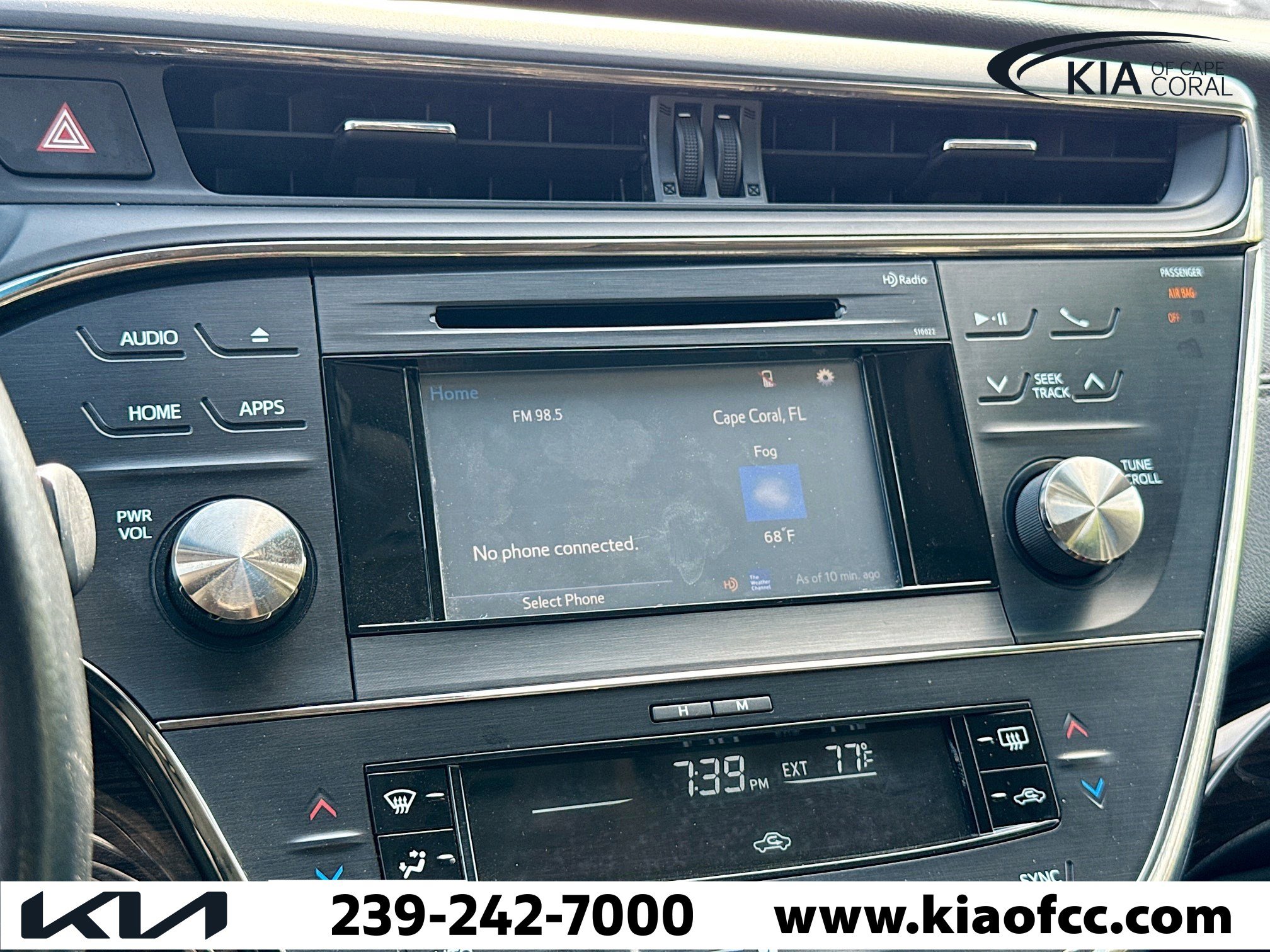 Used 2015 Toyota Avalon XLE Premium image 27